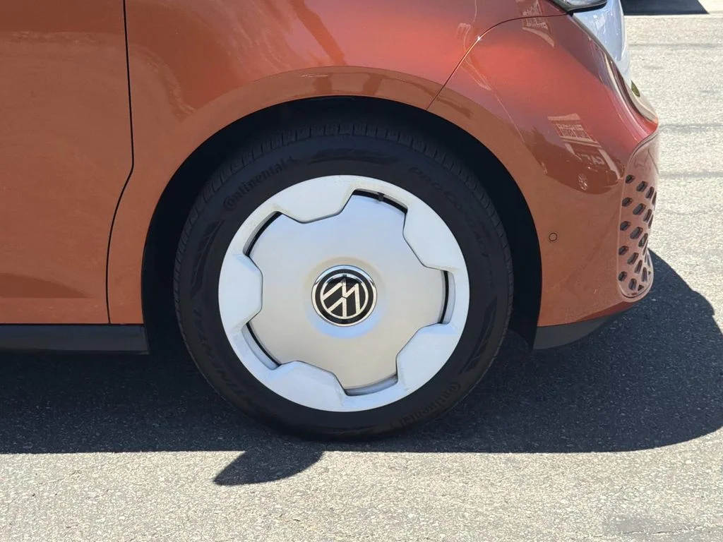 Used 2025 Energetic Orange Volkswagen 1st Edition image 38
