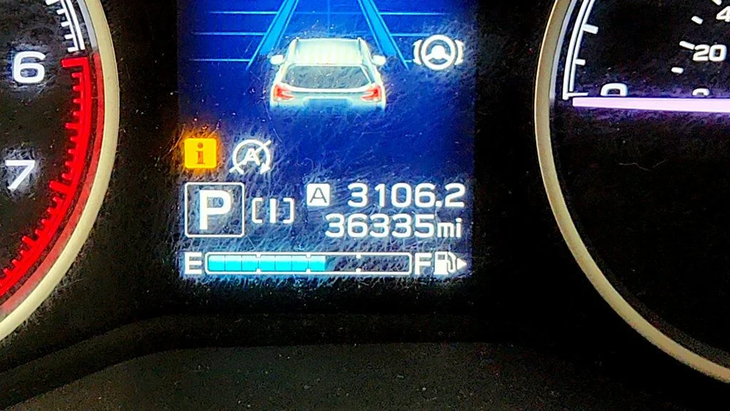 Used 2022 Crystal White Pearl Subaru Premium CVT w/ Blind Spot Detection & Power Rear Gate image 15