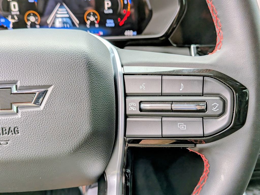 2025 Chevrolet Colorado Z71 - Photo 19
