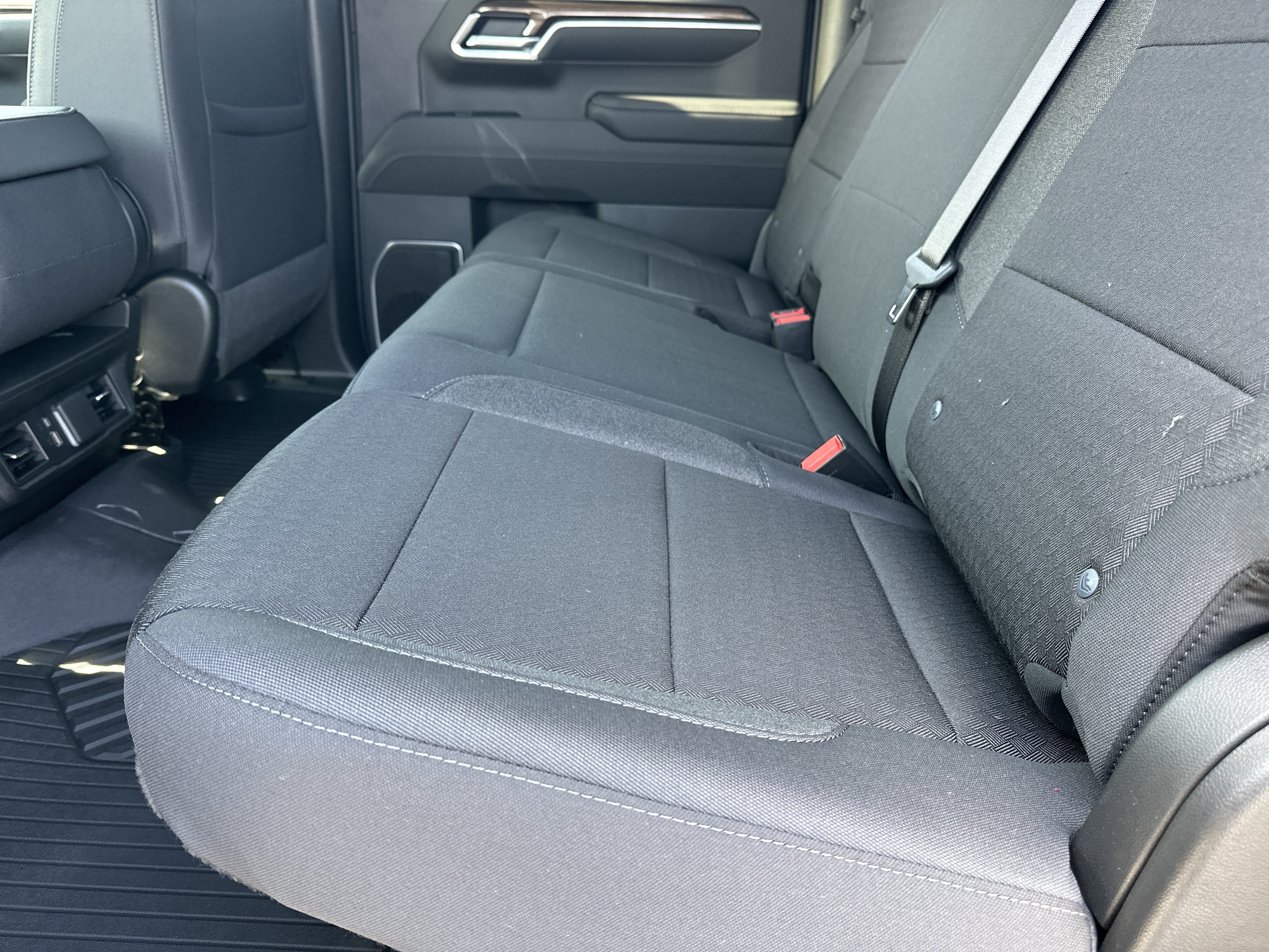 2026 Chevrolet Silverado 1500 LT - Photo 21