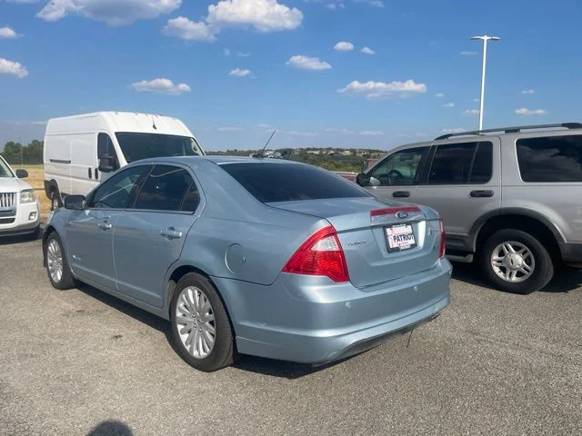Used 2010 Silver Ford Base image 5