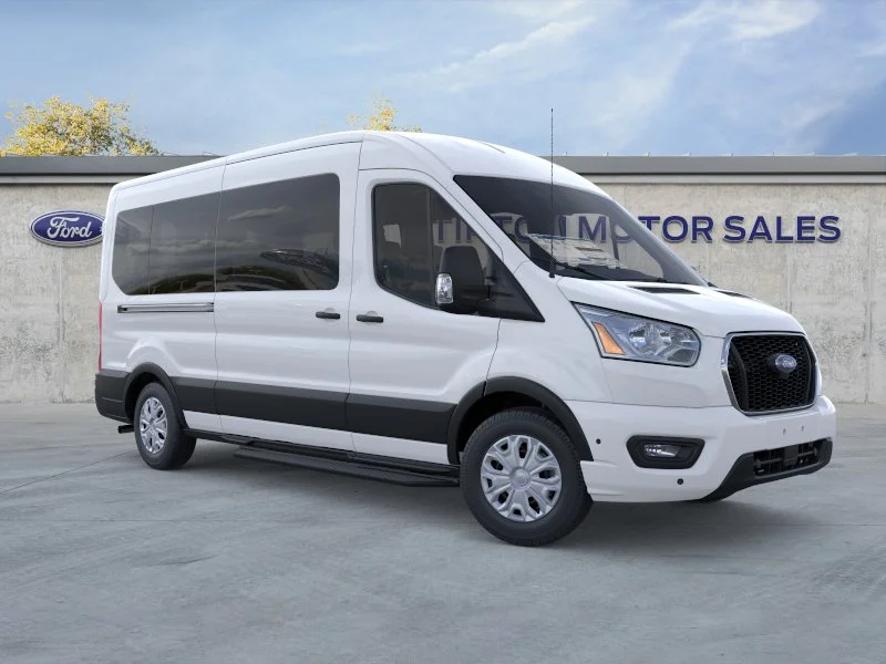2025 Ford Transit Passenger Van XLT - Photo 7