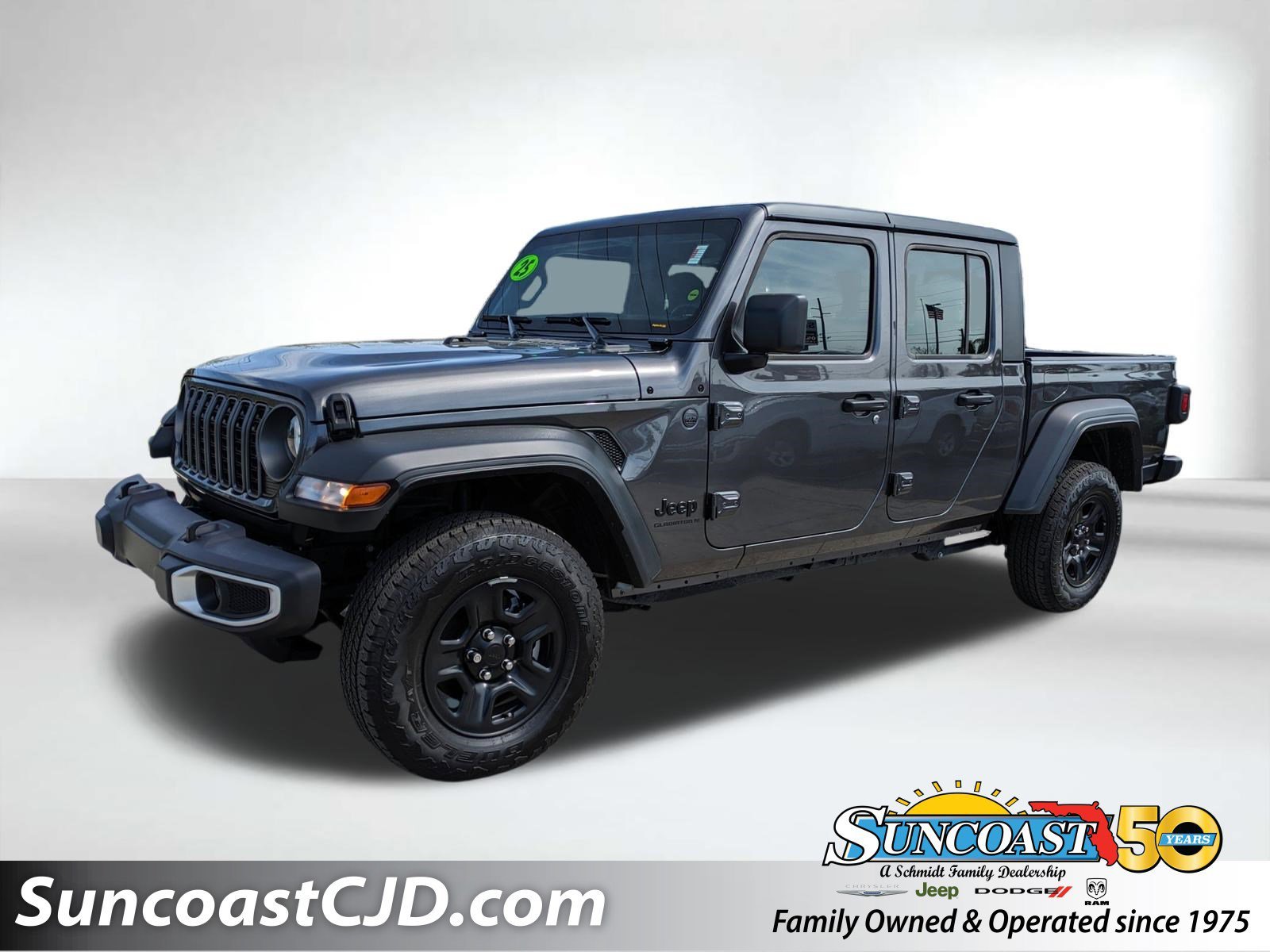 2025 Jeep Gladiator Sport Auto's photo