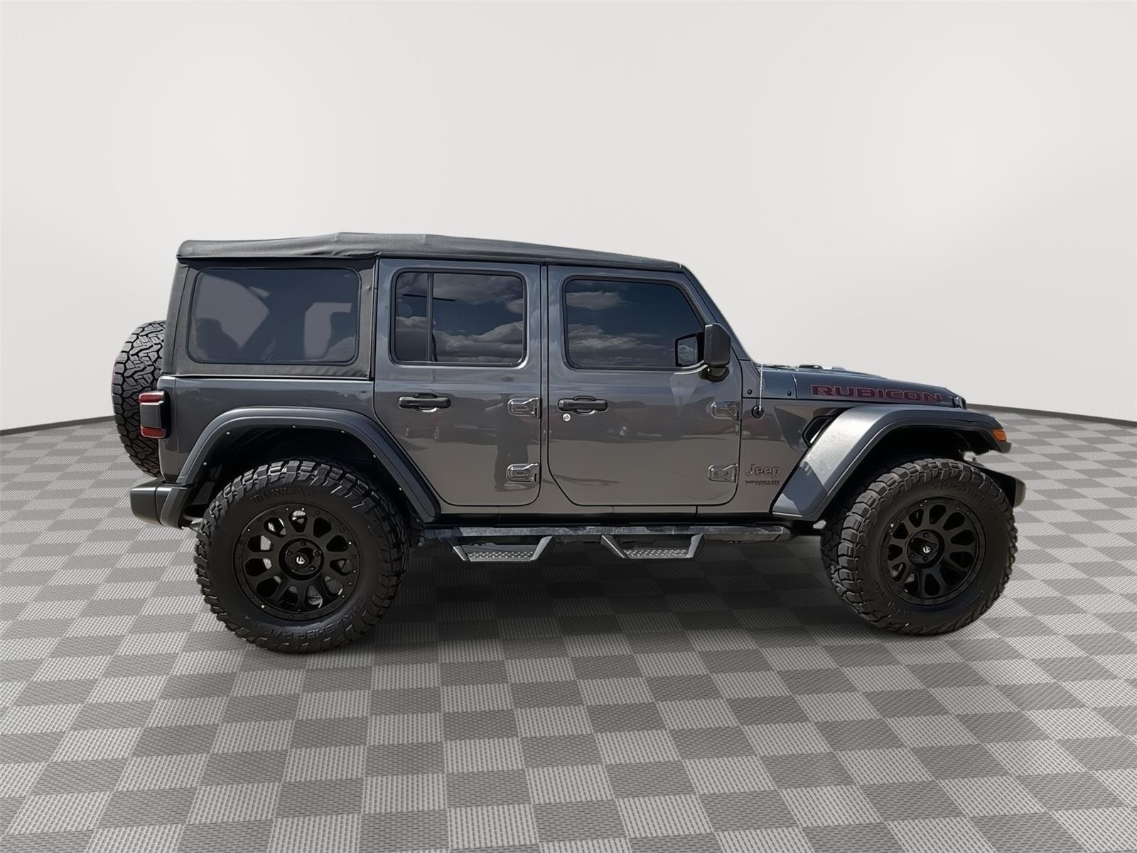 Used 2022 Granite Crystal Metallic Clearcoat Jeep Unlimited Rubicon image 8