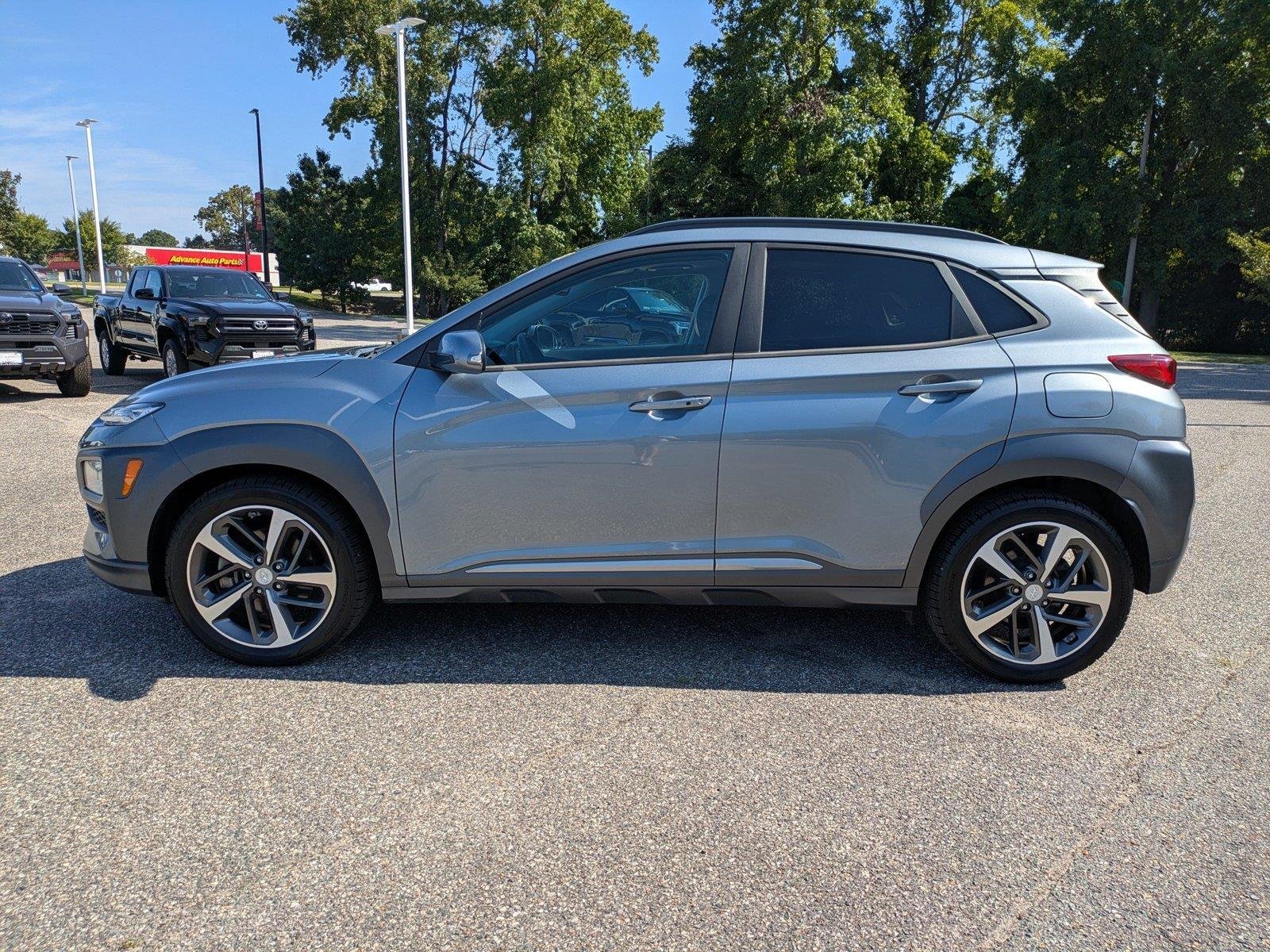 Used 2020 Sonic Silver Hyundai Limited image 7