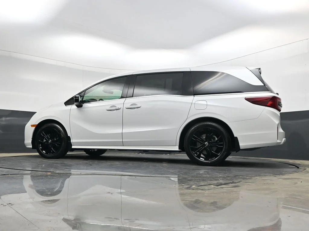 New 2026 Platinum White Pearl Honda Sport-L image 30