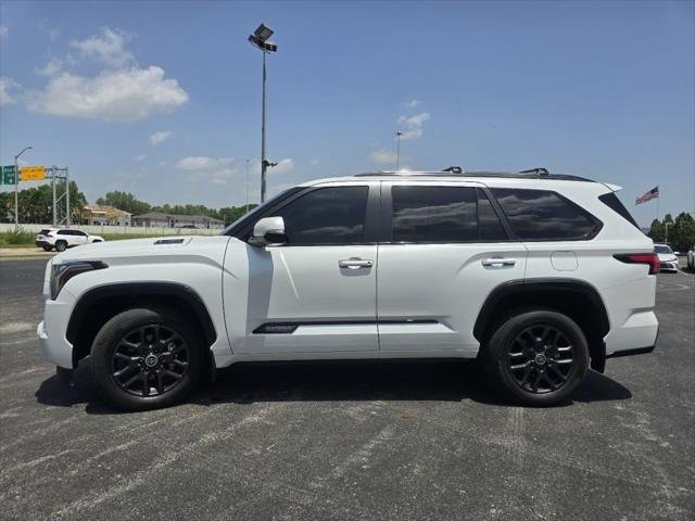 Certified Used 2024 WIND CHILL PEARL Toyota  image 17
