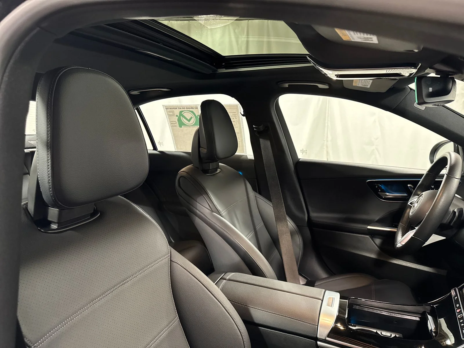 2025 Mercedes-Benz C-Class Sedan C 300 - Photo 12