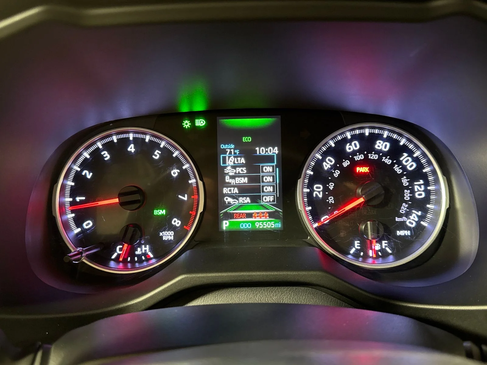 Used 2019 Silver Sky Metallic Toyota XLE Premium image 20