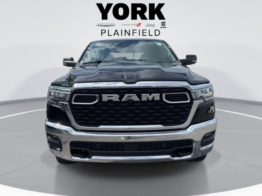 New 2026 Diamond Black Crystal Pearl-Coat Exterior Paint RAM Big Horn/Lone Star image 8