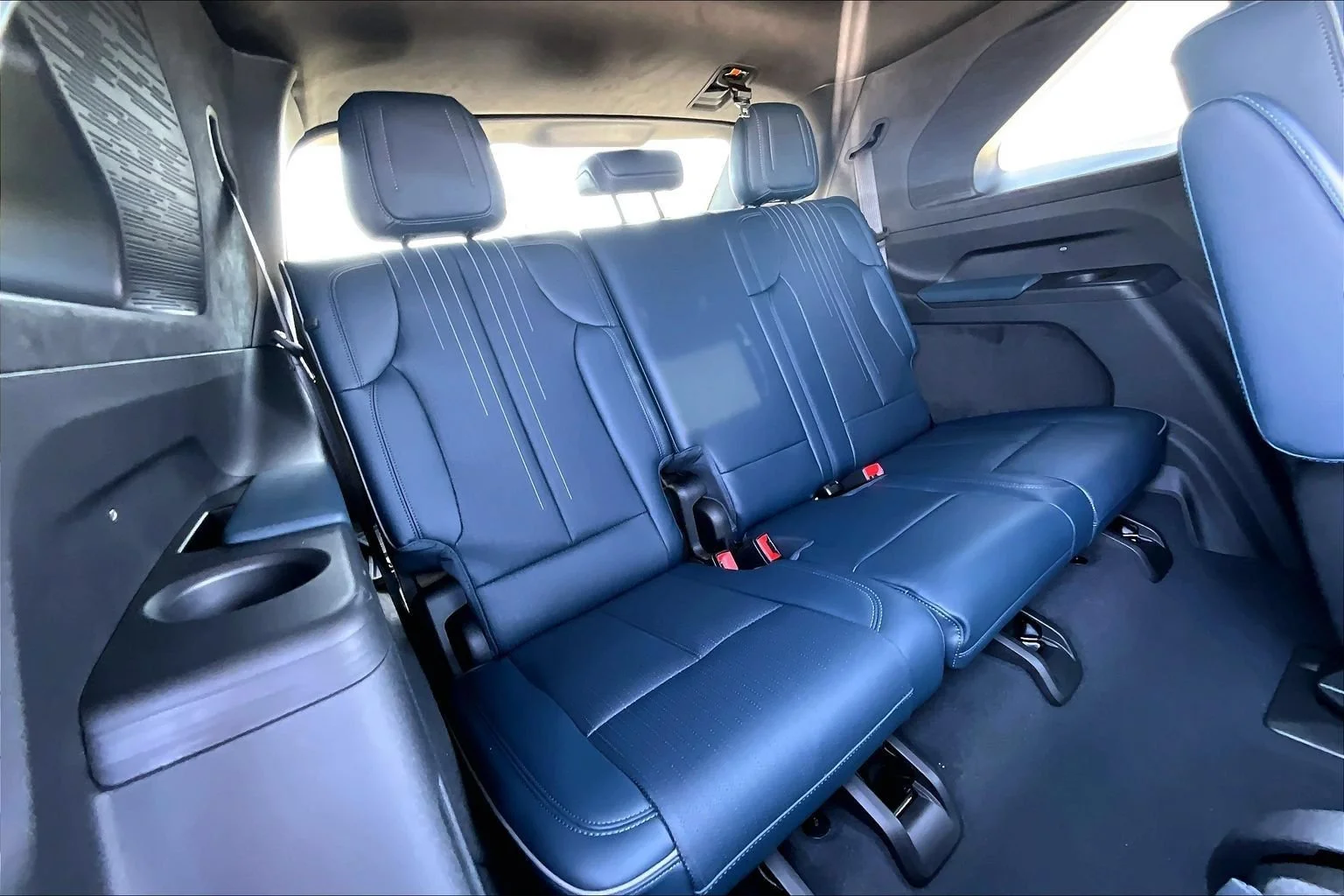 New 2026 Black Raven Cadillac Premium Luxury image 30