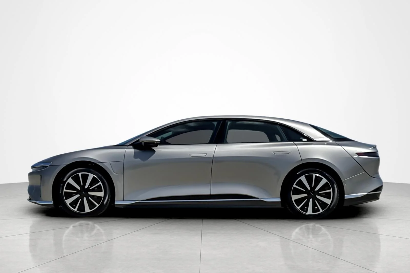 Used 2026 Lucid Air Touring with VIN 50EA1TEA0TA047107 for sale in Carson, CA