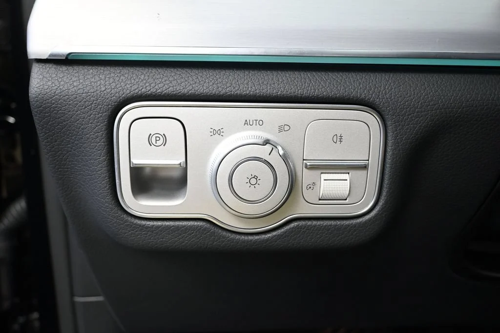 Used 2026 Black Mercedes-Benz GLS 450 image 25