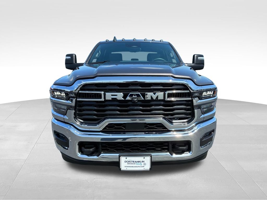 New 2026 Granite Crystal Metallic Clearcoat RAM Tradesman image 5