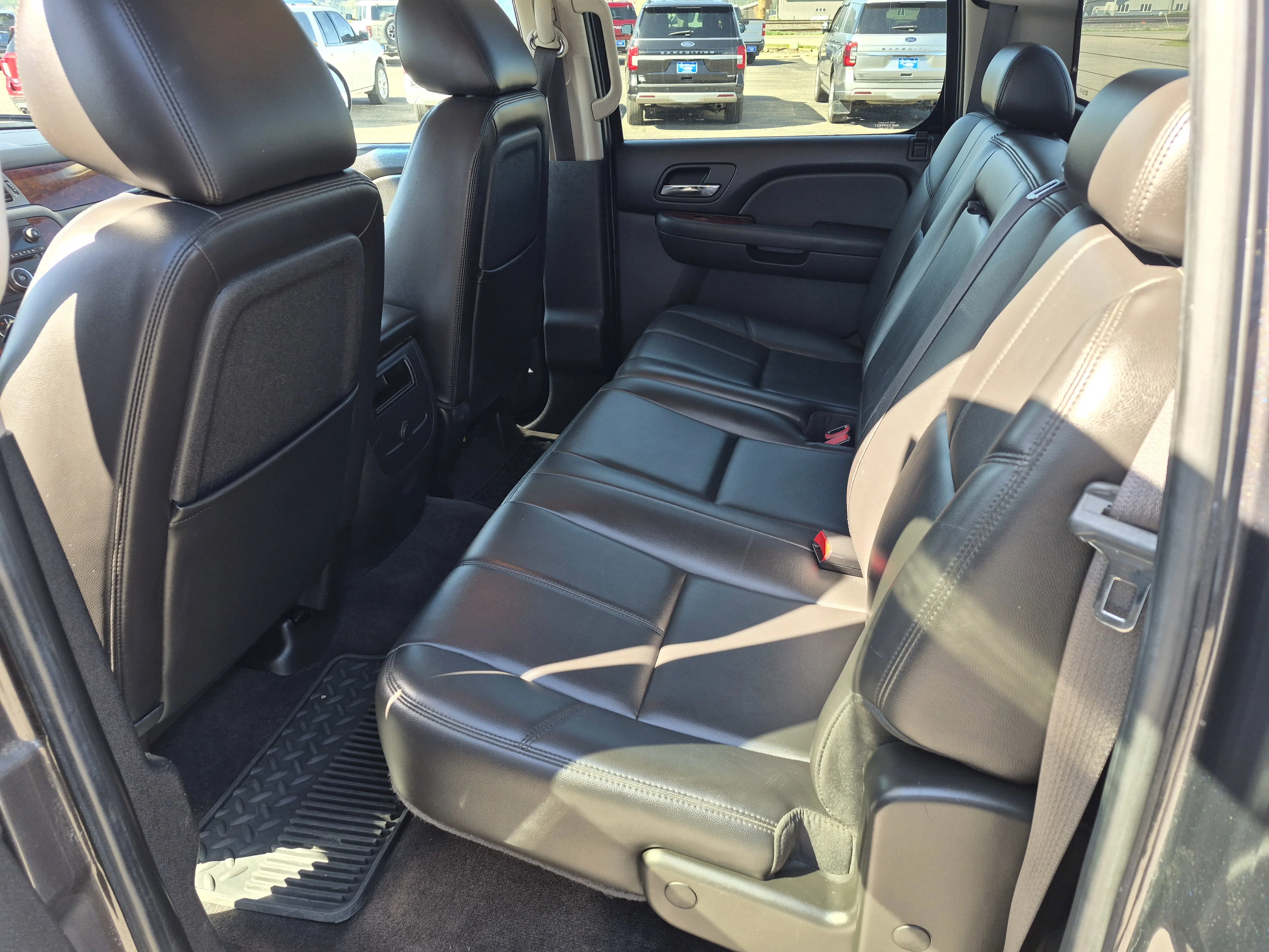 Used 2010 Gray Chevrolet LTZ image 6