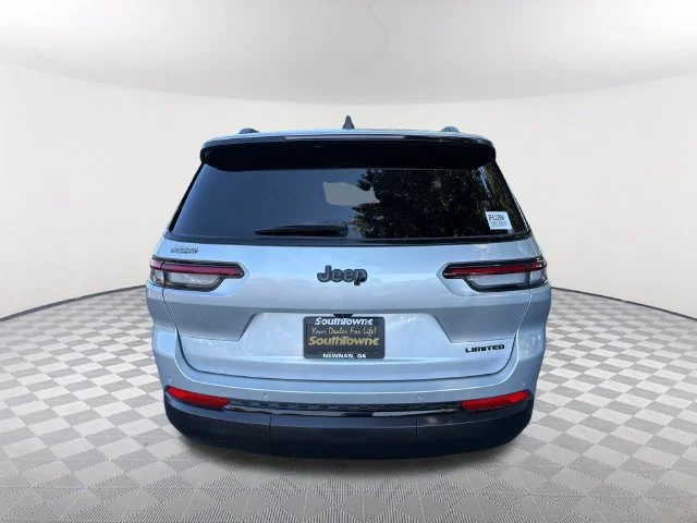 Used 2025 Silver Jeep Limited 4x2 image 6