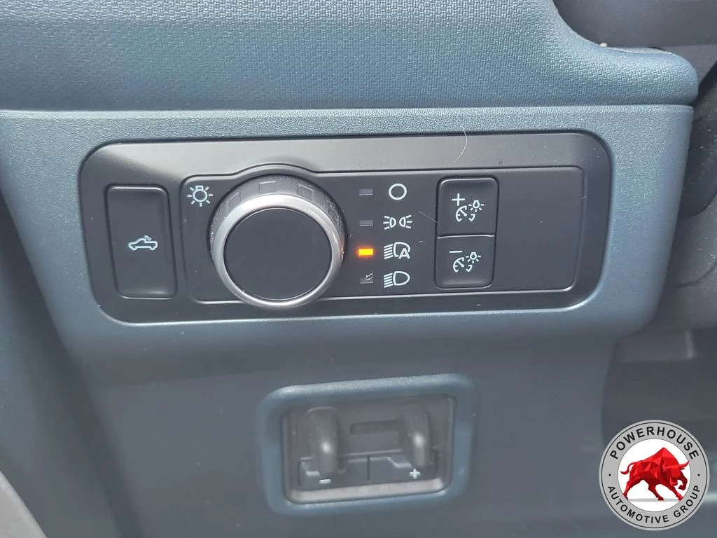 Used 2024 Green Ford XLT image 28