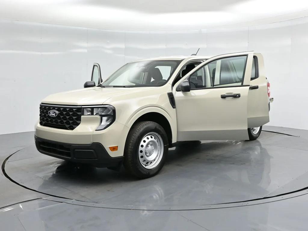 New 2025 Desert Sand Ford XL image 25