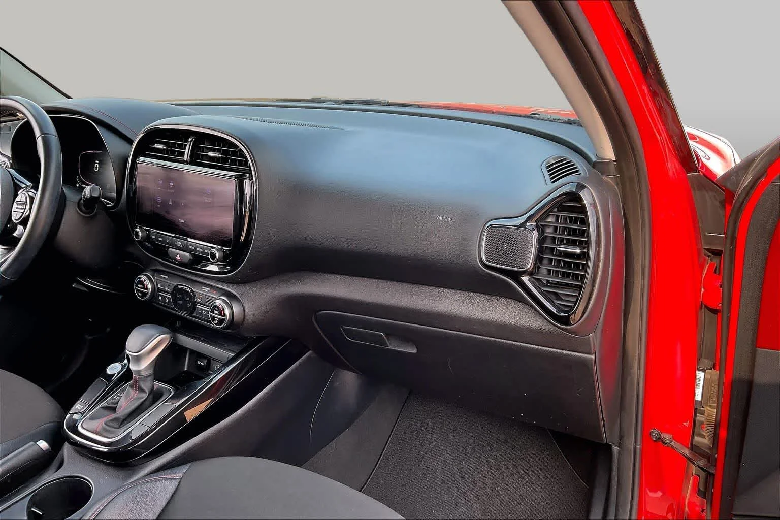 Used 2023 Inferno Red Kia GT-Line image 18