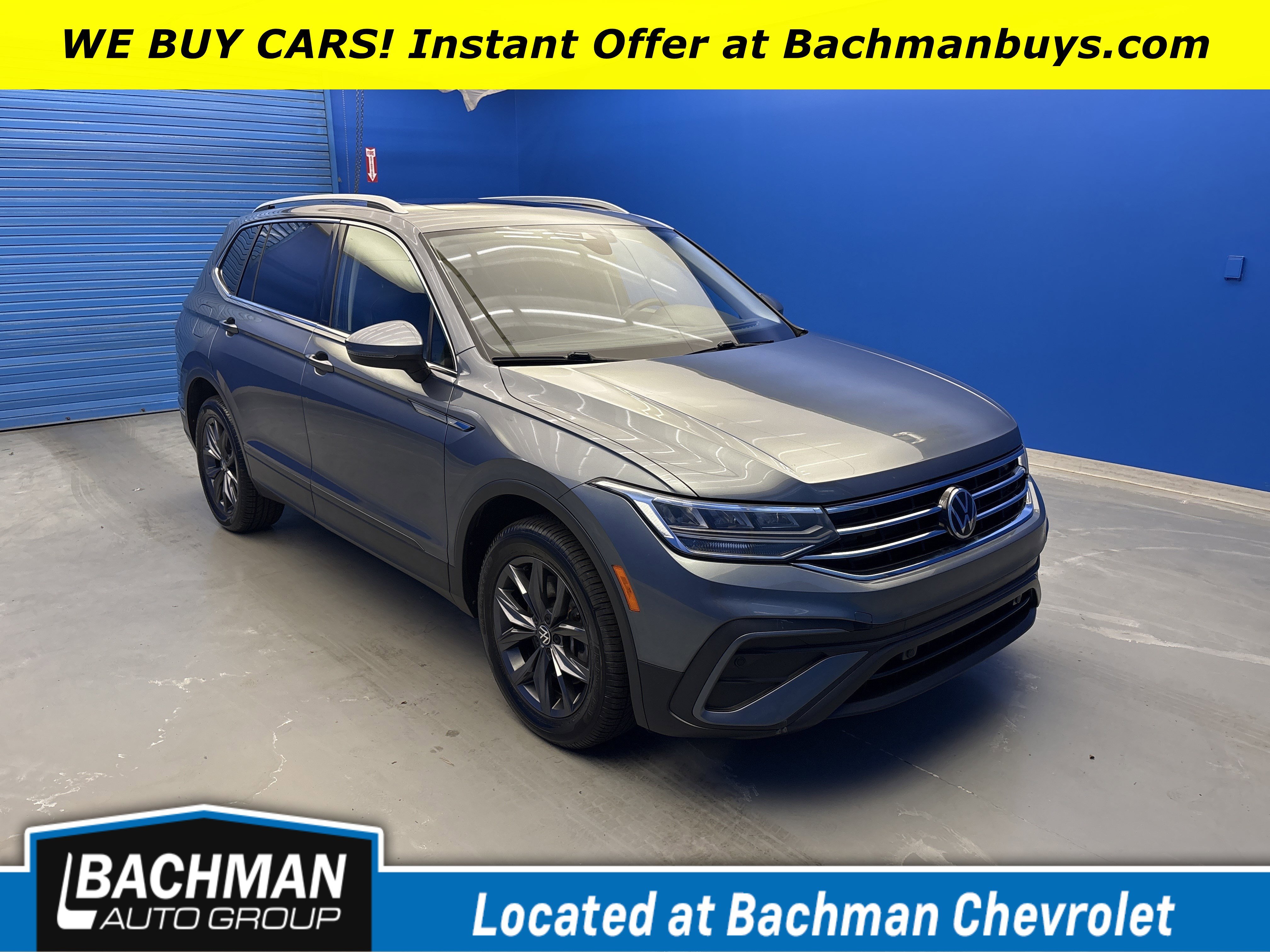 2022 Volkswagen Tiguan 2.0T SE's photo
