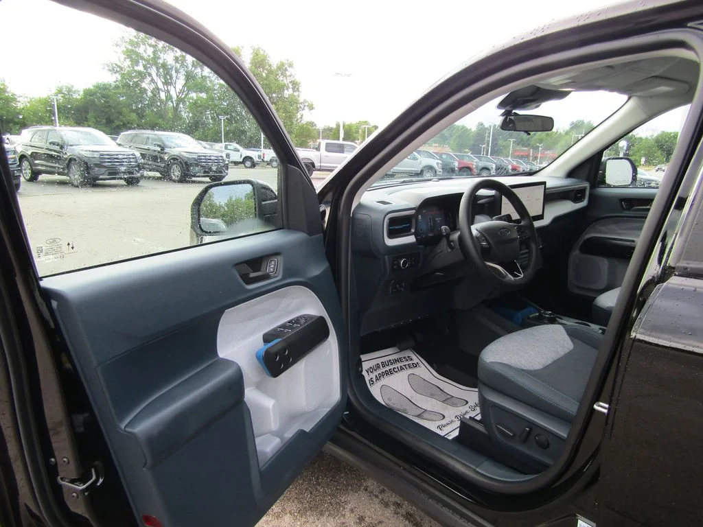 New 2026 Shadow Black Ford XLT image 13