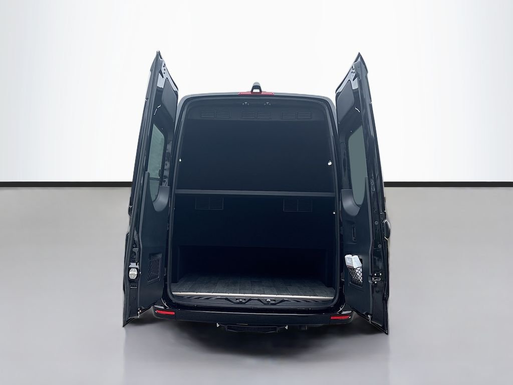 New 2025  Mercedes-Benz 15 Passenger Sliding Door image 9