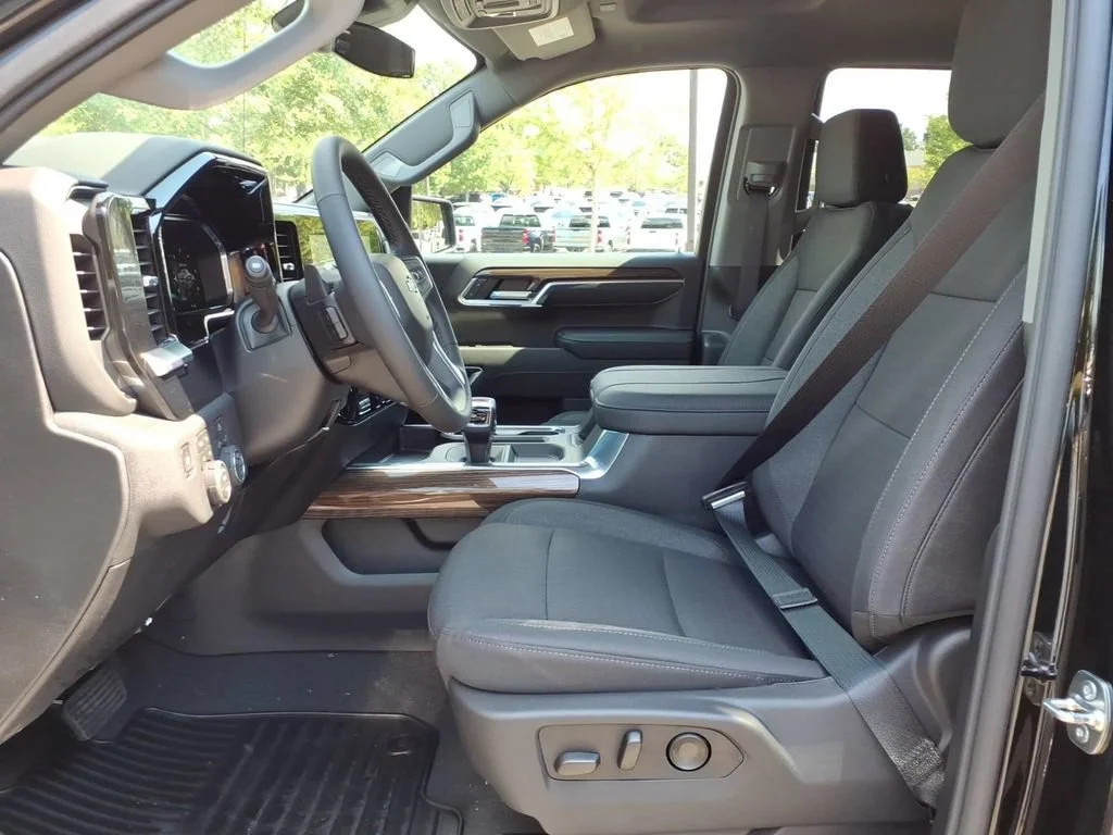 2026 Chevrolet Silverado 1500 RST - Photo 15