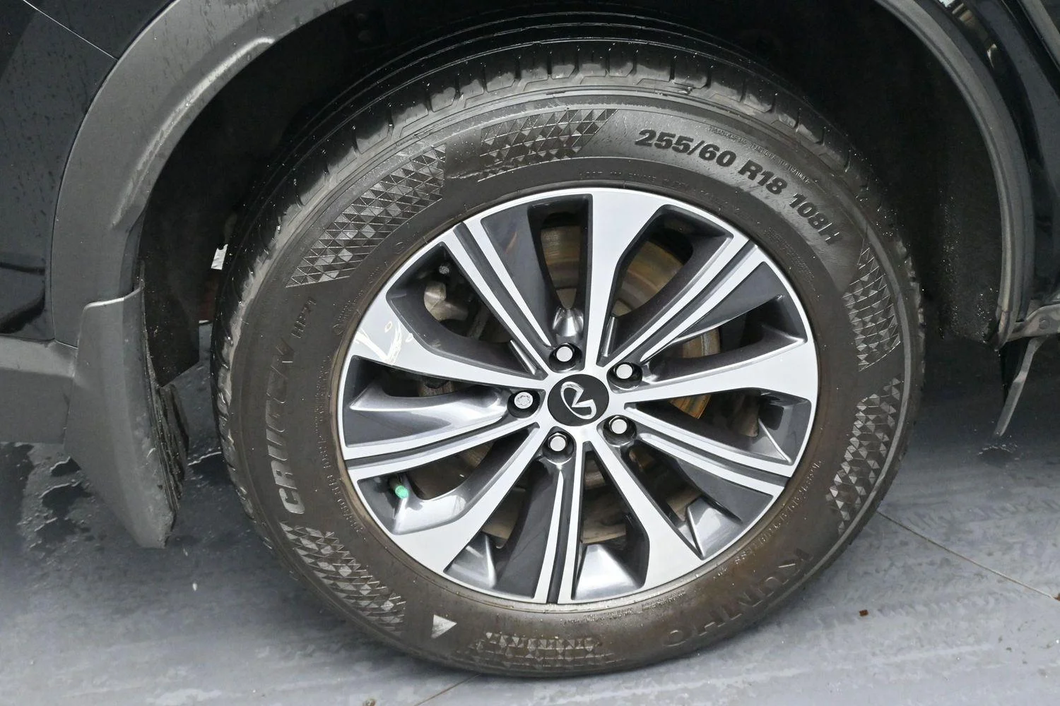 Used 2023 Black INFINITI PURE image 38