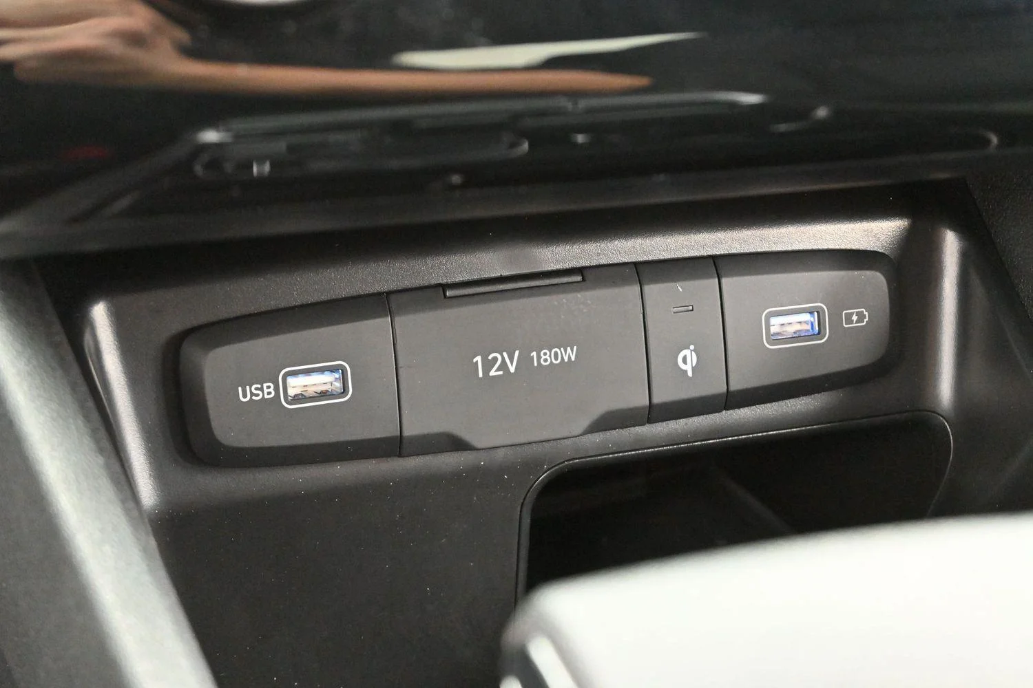 Used 2023 Hampton Gray Hyundai NIGHT image 25