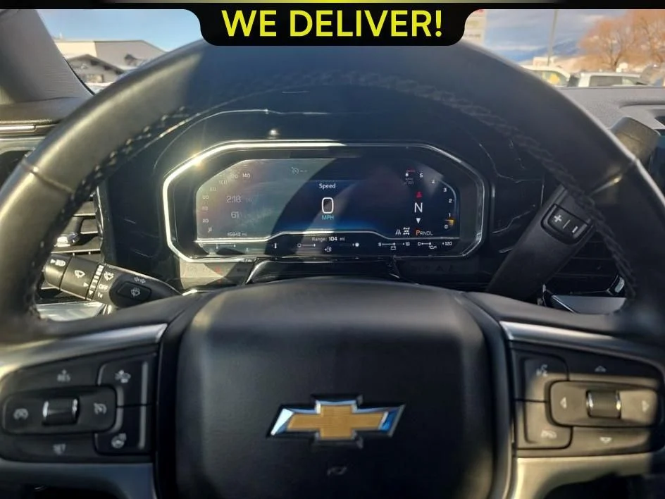 Used 2024 White Chevrolet LT image 17