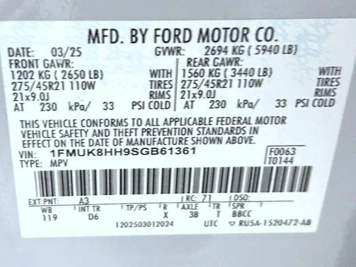 Used 2025 White Ford Platinum image 28