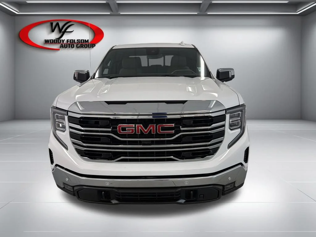 New 2026 Summit White GMC SLT image 2