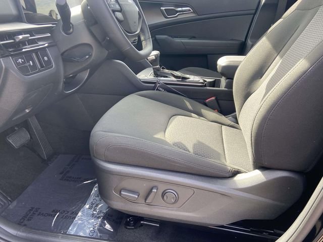 New 2026 Ebony Black Kia LX image 10