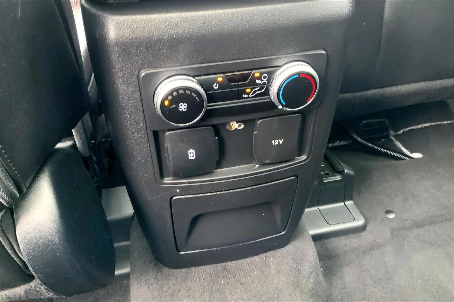 Used 2023 Agate Black Ford ST-Line image 37