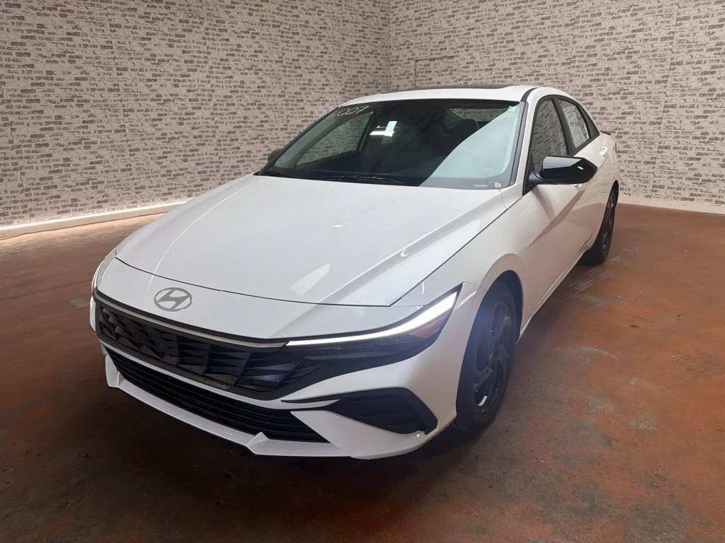 New 2026 Serenity White Hyundai SEL Sport Plus image 3