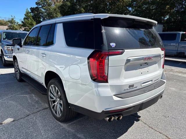 Used 2023 White GMC Denali image 5