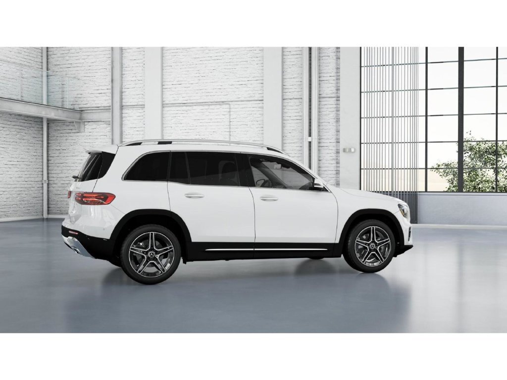 New 2026 Polar White Mercedes-Benz GLB 250 image 18