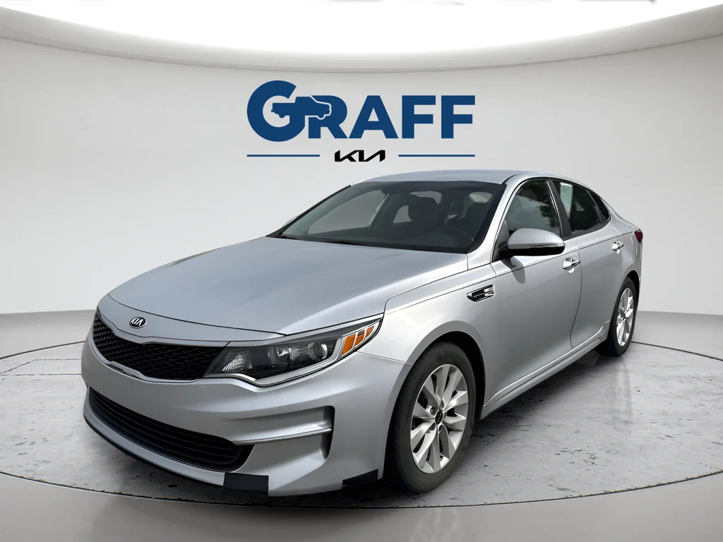 2018 Kia Optima LX AT's photo