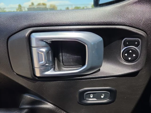 Used 2024 Silver Jeep Rubicon 4xe image 14