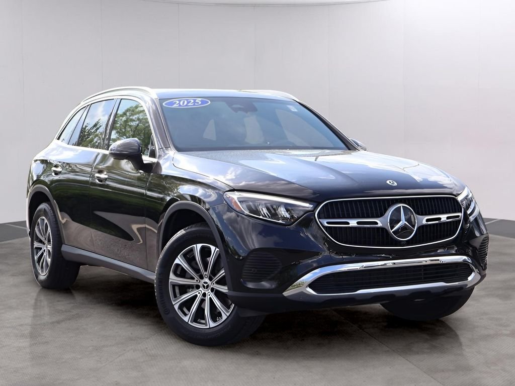 2025 Mercedes-Benz GLC GLC 300 4MATIC's photo