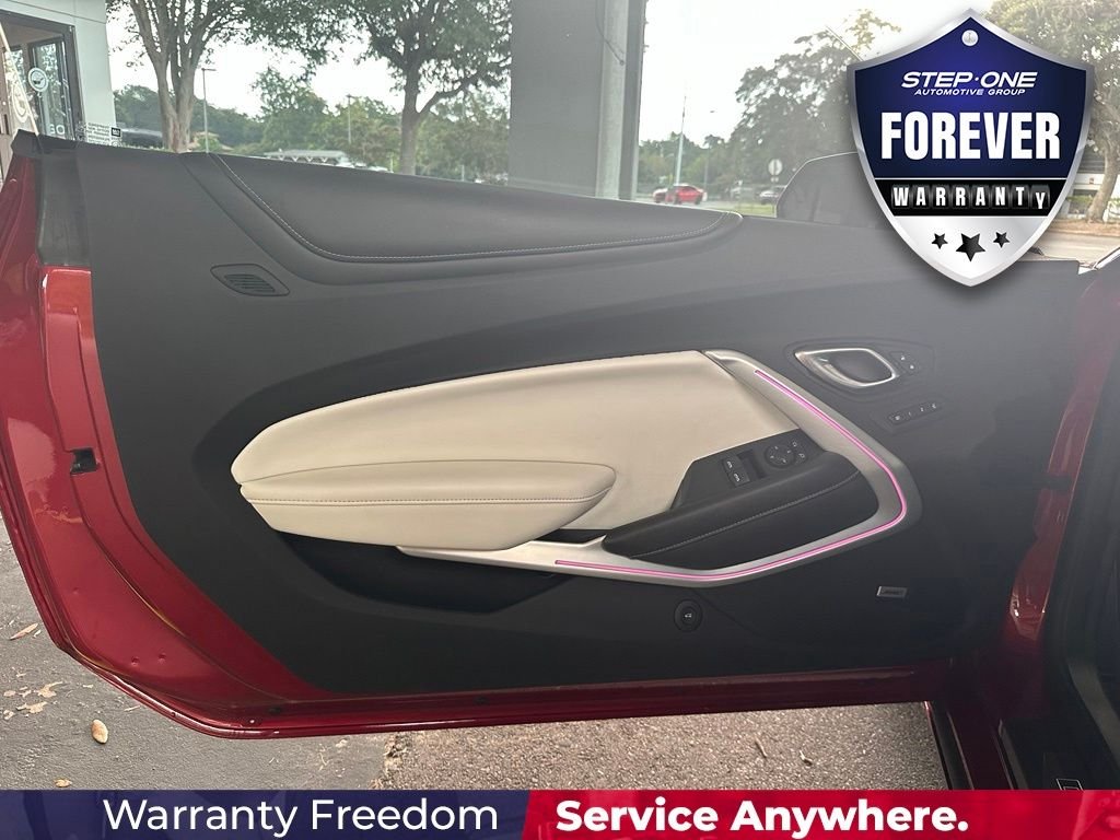 Used 2022 Red Chevrolet SS image 10