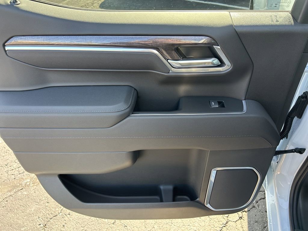 2026 Chevrolet Silverado 1500 LTZ - Photo 48