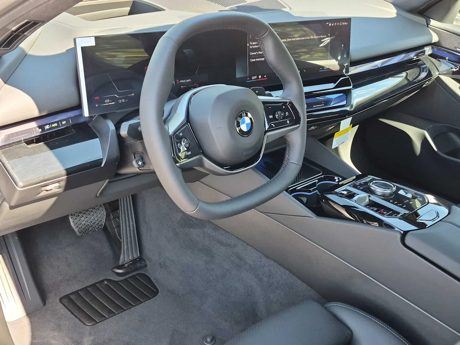 New 2027 Black Sapphire Metallic BMW 530i xDrive image 10