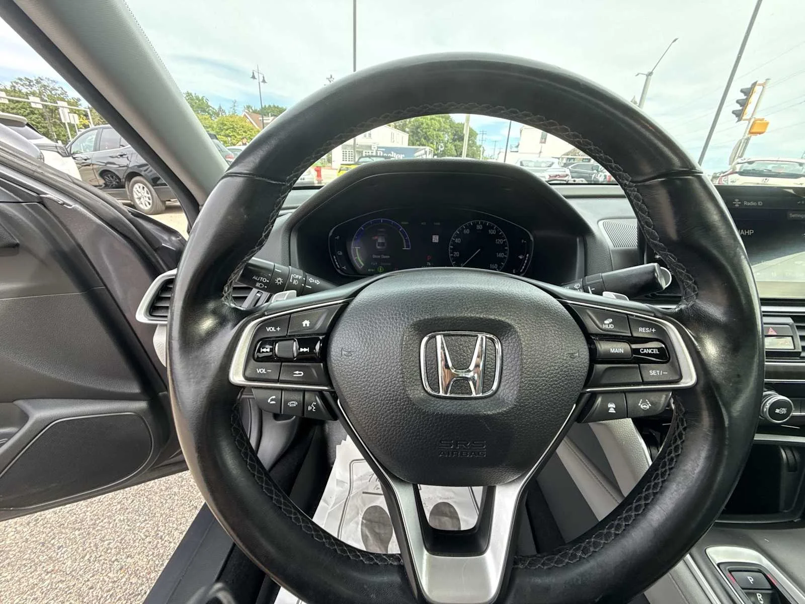 2019 Honda Accord Hybrid Touring - Photo 11