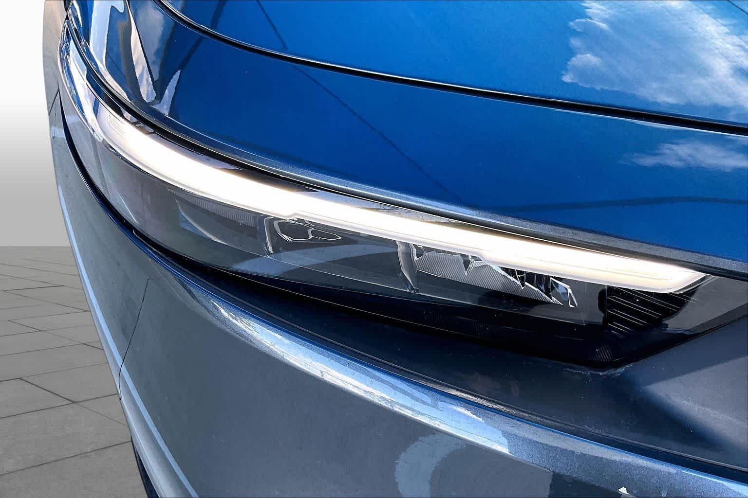 Certified Used 2024 Meteorite Gray Metallic Honda EX image 28