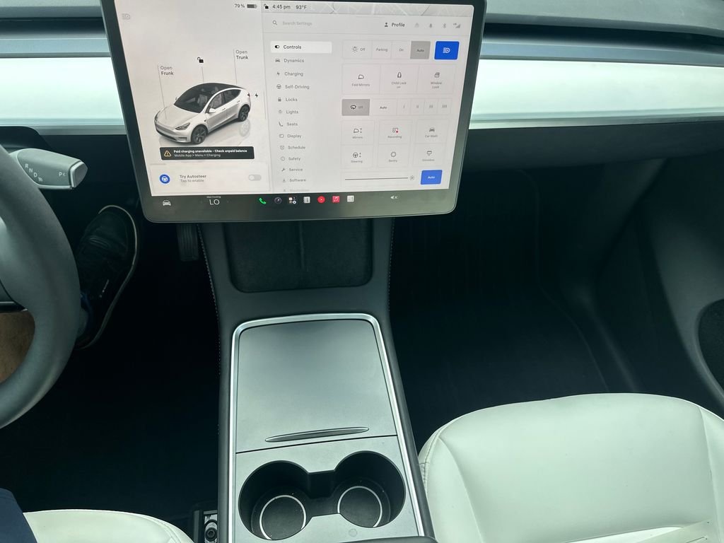 Used 2025  Tesla Long Range image 18