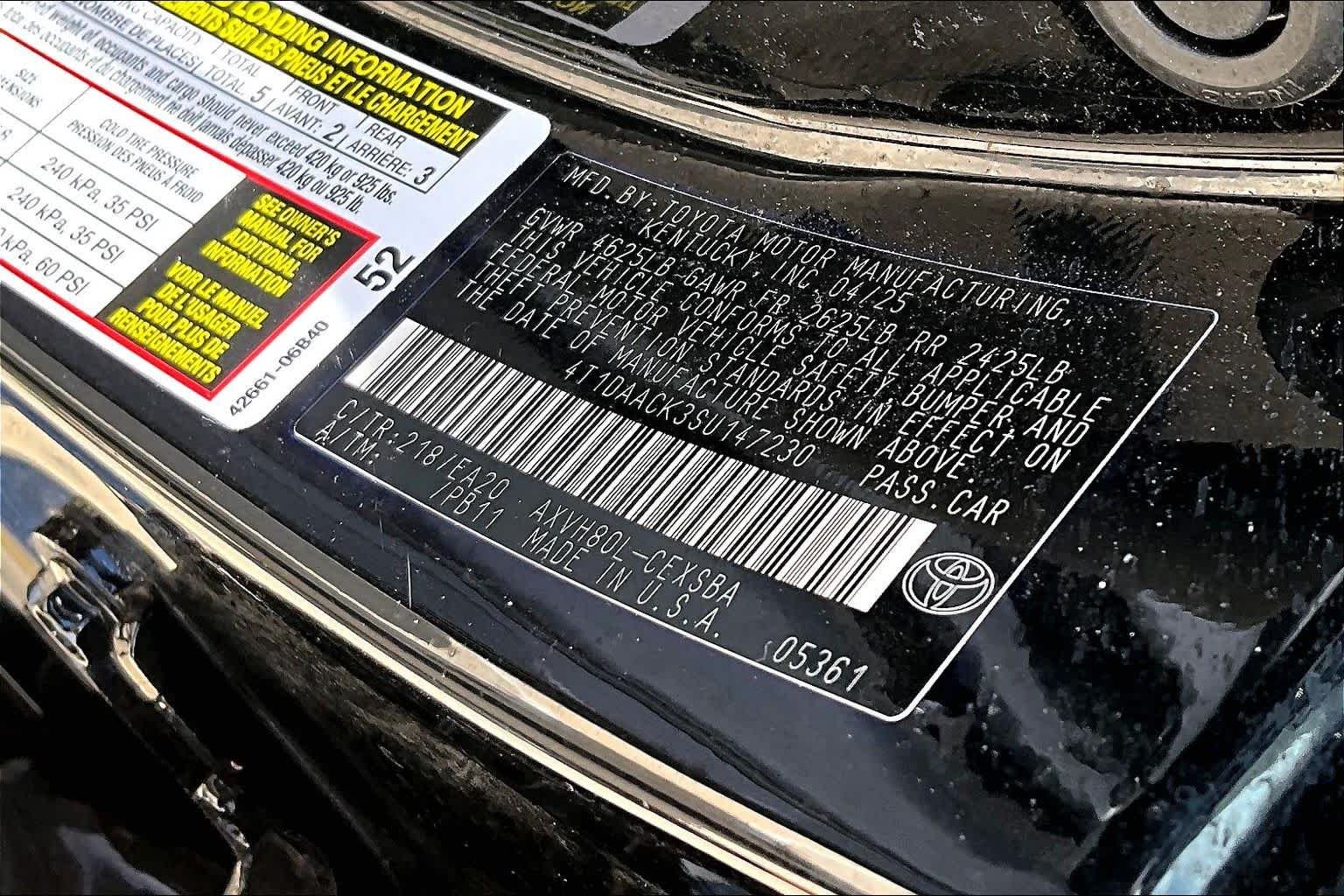 Used 2025 Midnight Black Metallic Toyota SE image 34