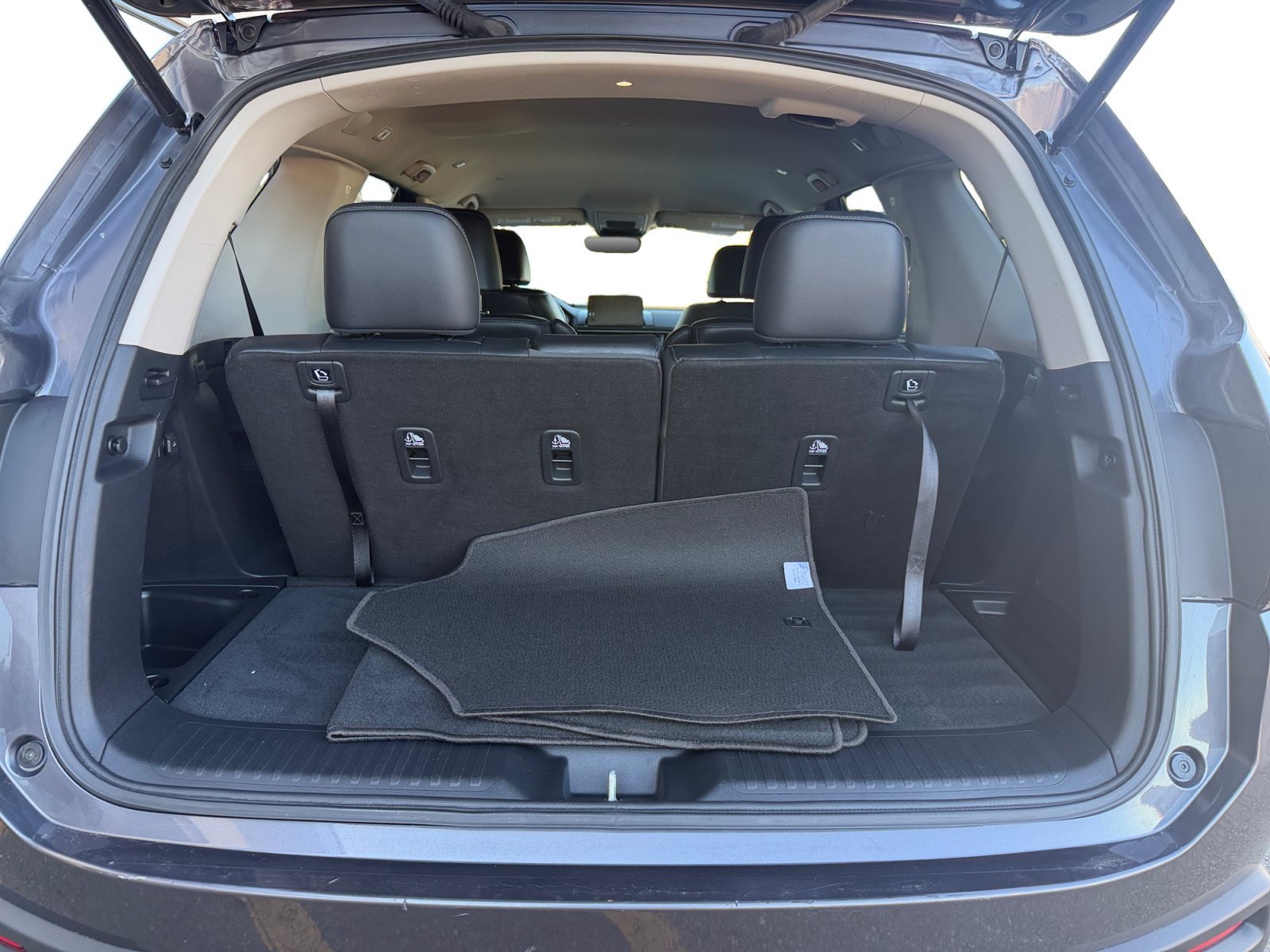 Used 2024 Gray Honda EX-L 7 Passenger image 35