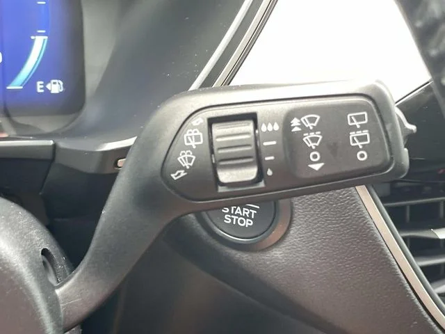 Used 2021 Gray Ford SEL image 21