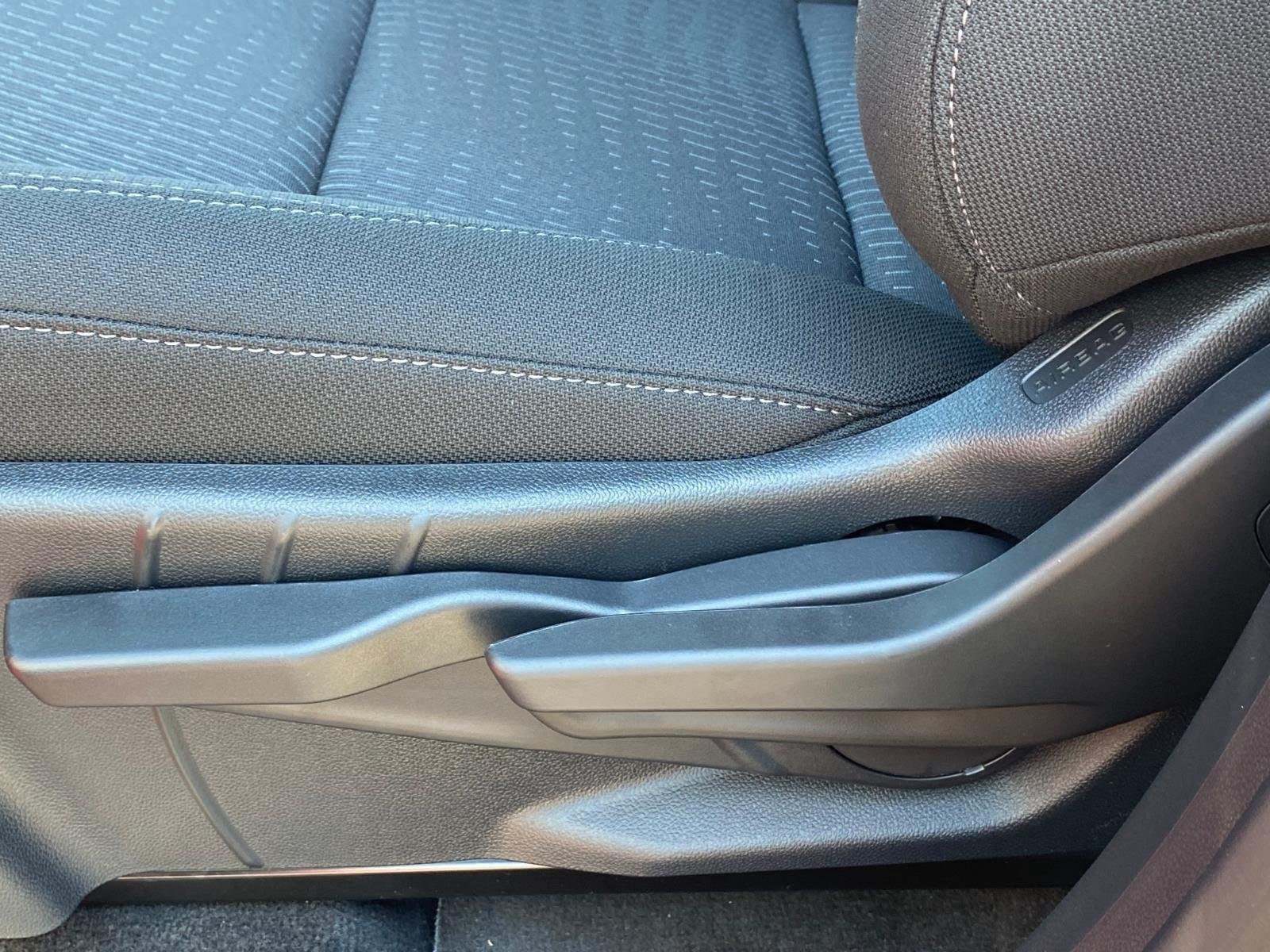 2027 Chevrolet Equinox LT - Photo 14